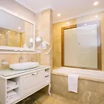 Burgaz ızer Hotel