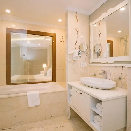 Burgaz Izer Hotel Luleburgaz