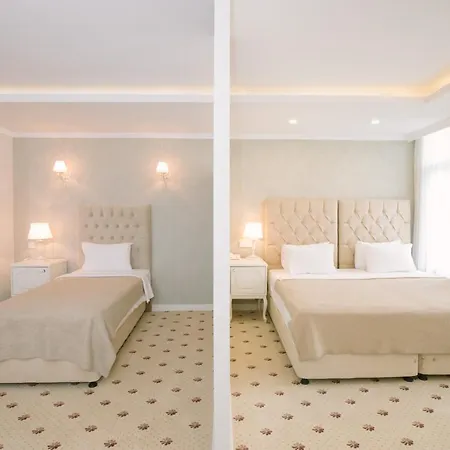 Hotel Burgaz Izer 4*