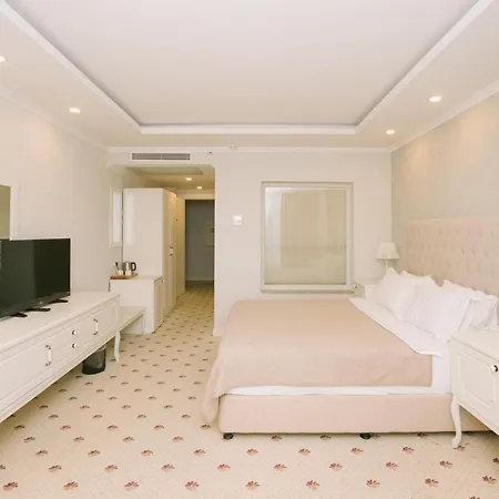 Burgaz Izer 4* Luleburgaz