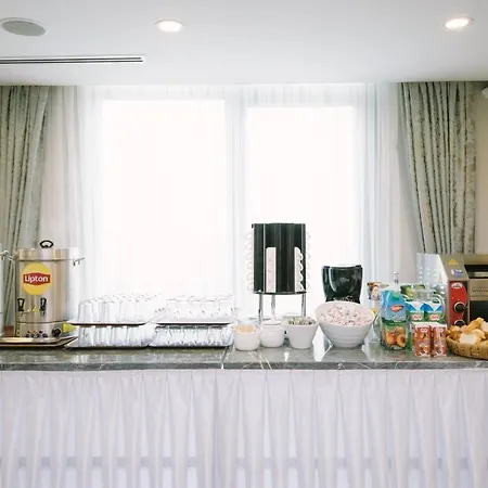 Hotel Burgaz Izer 4*