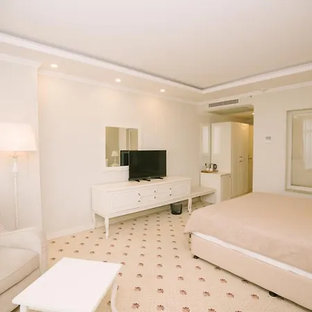 Burgaz Izer 4* Luleburgaz