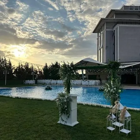 Burgaz ızer Hotel Luleburgaz