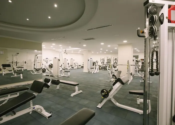 Burgaz Izer 호텔 4*