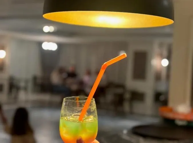 호텔 Burgaz Izer 4*