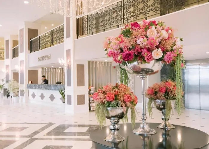 호텔 Burgaz Izer 4*