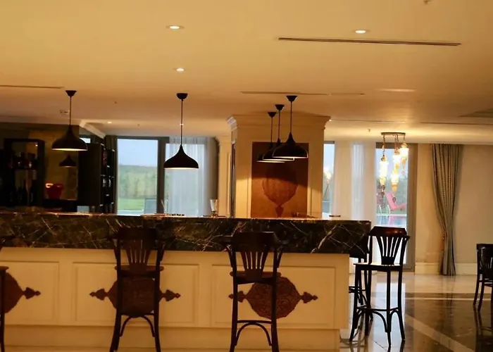 호텔 Burgaz Izer 4*