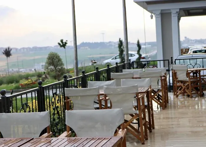 Burgaz Izer 호텔 4*